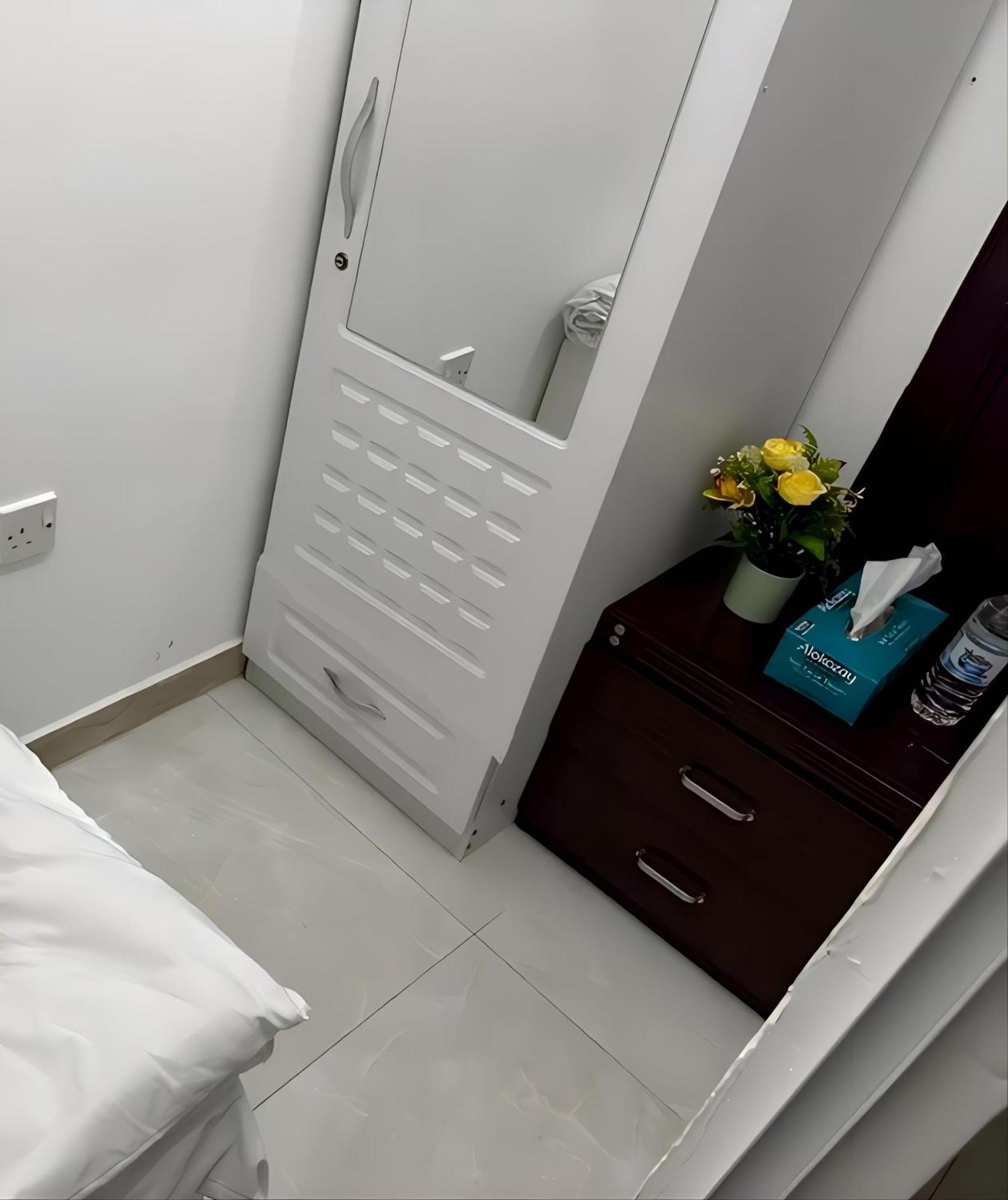 Hostel Cornich Street - Pearl Abu Dhabi