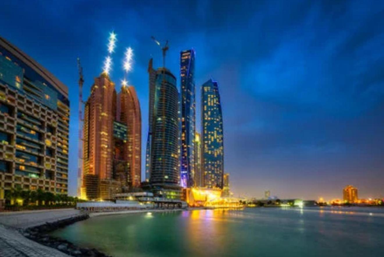Hostel Cornich Street - Pearl Abu Dhabi